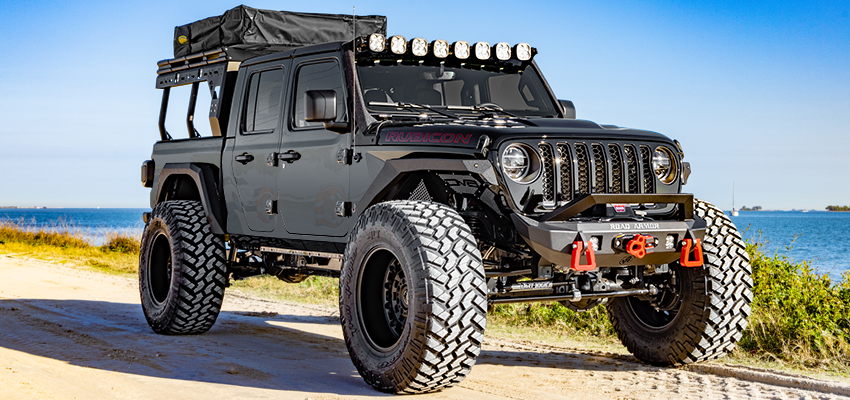 Jeep Gladiator night build